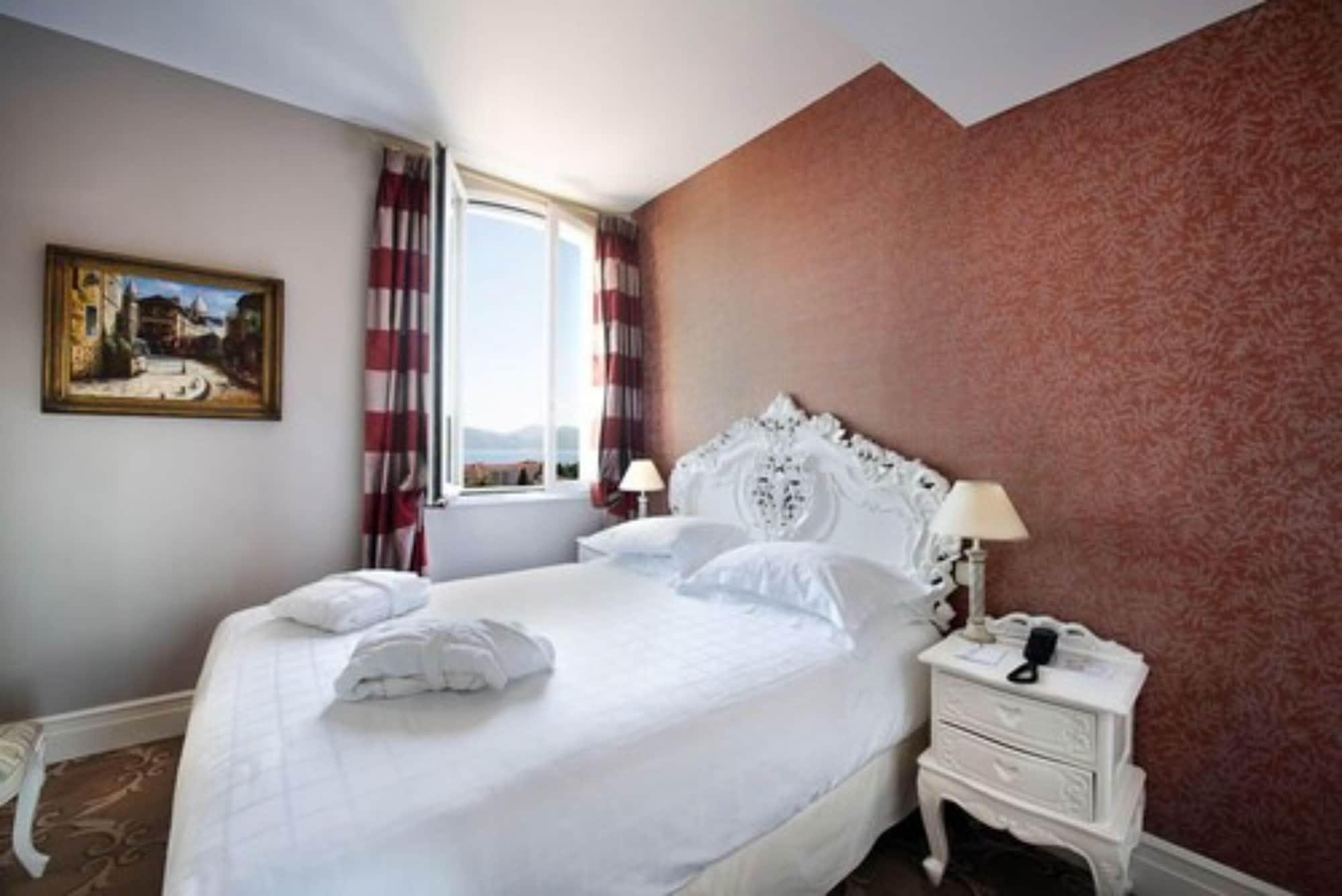 Hotel Chateau De La Tour Cannes Kültér fotó
