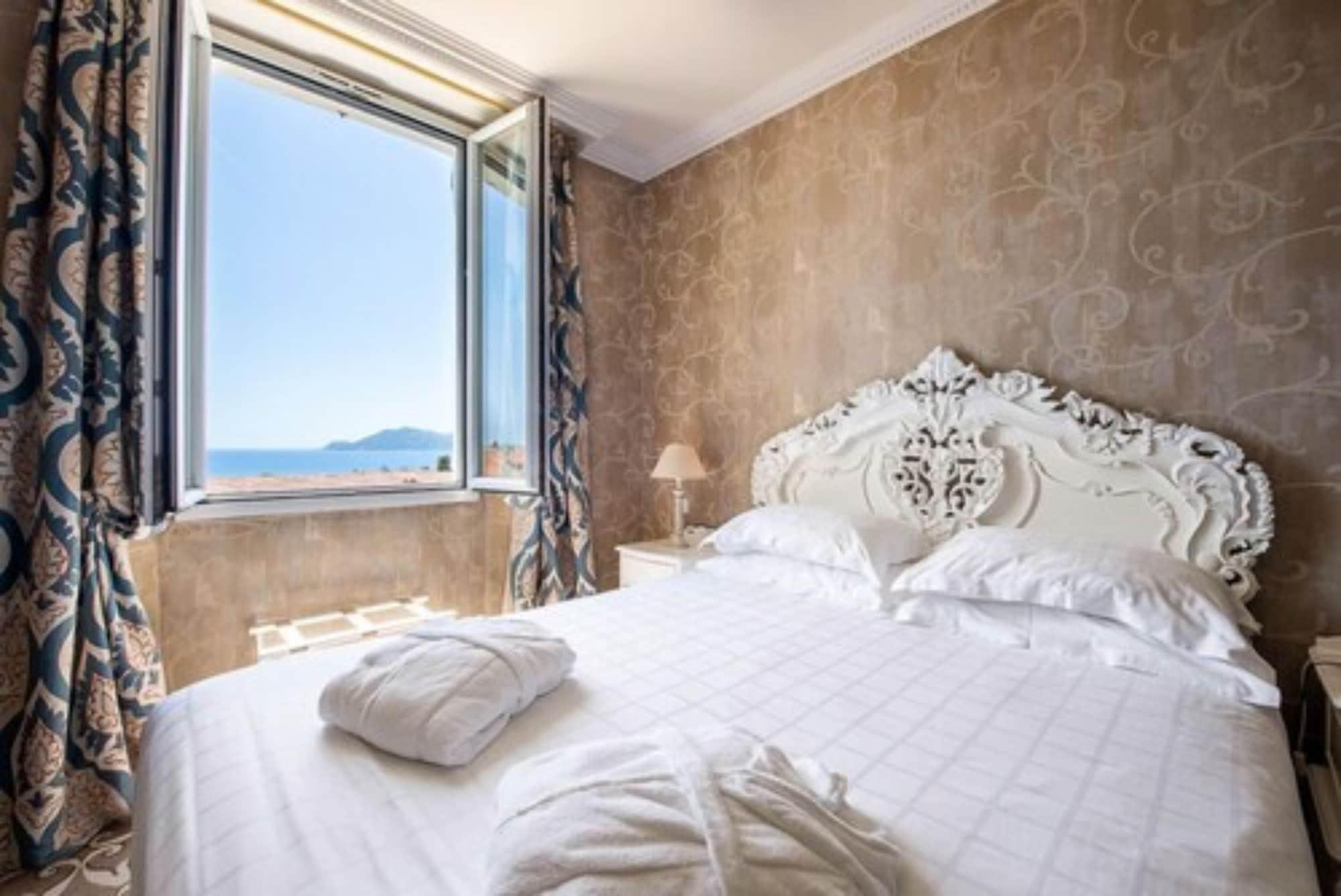 Hotel Chateau De La Tour Cannes Kültér fotó